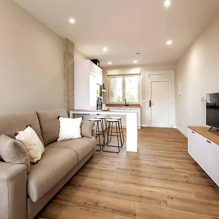 Aparthotel White Tree And