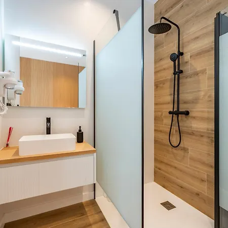 Aparthotel White Tree And O Pedrouzo