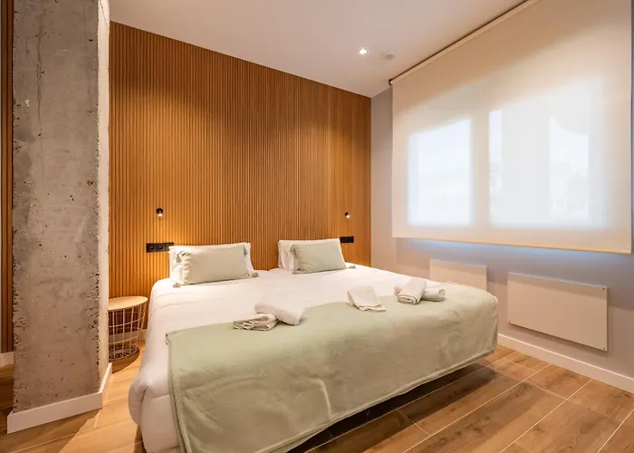 White Tree And Апарт-отель